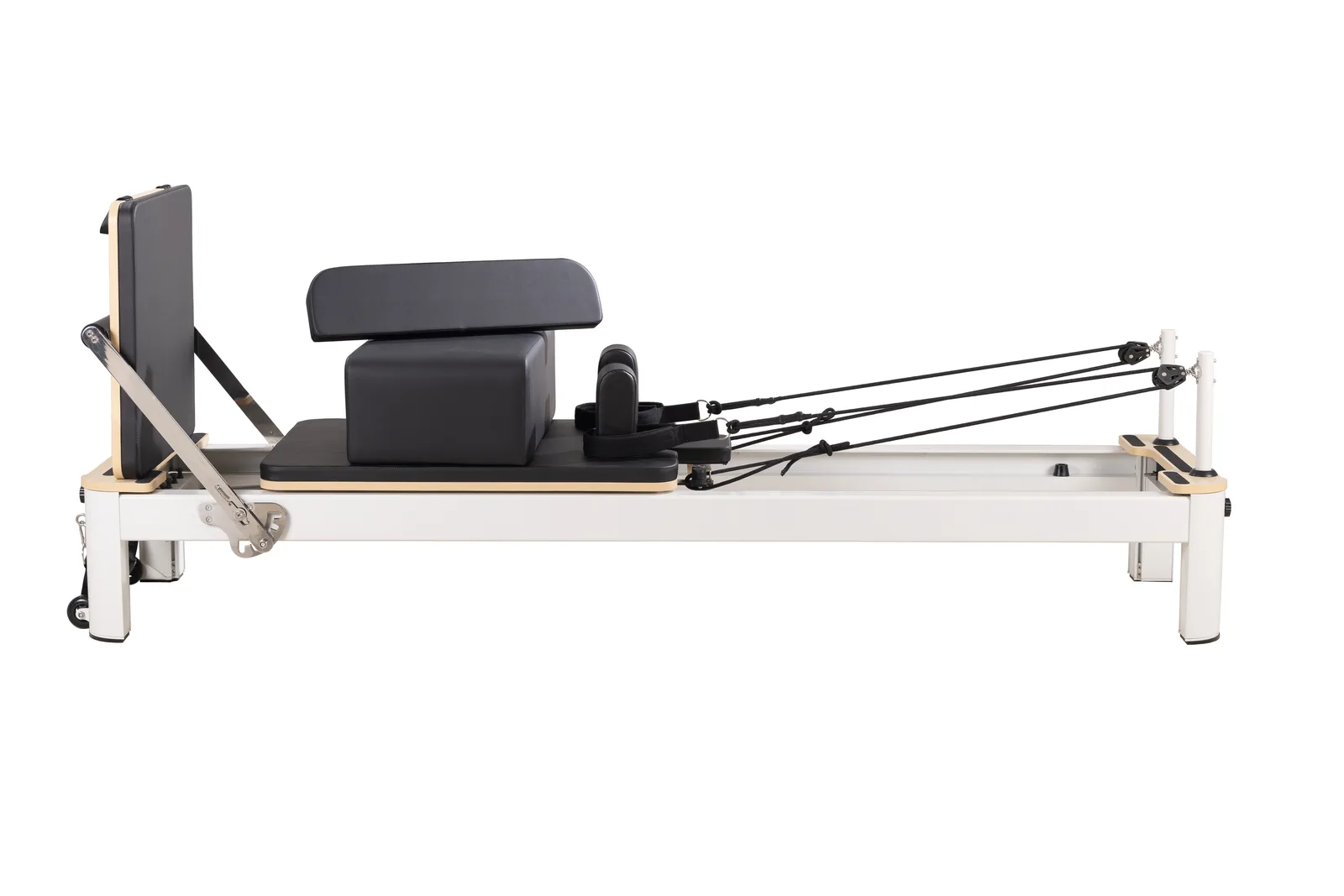 vimora reformer aluminum 4th gen white 02.webp Vimora aluminum-frame white Pilates reformer, for professional studio use