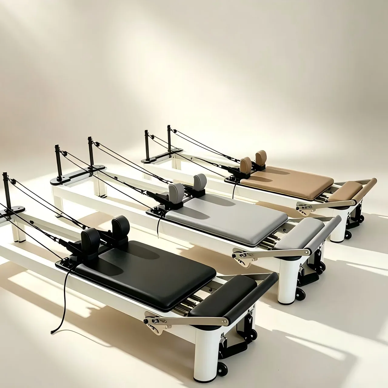vimora reformer aluminum 4th gen white 09.webp Vimora aluminum-frame white Pilates reformer, for professional studio use
