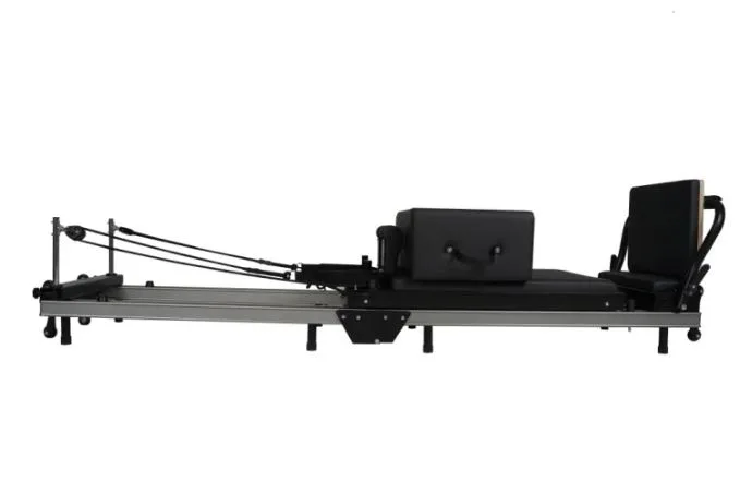 vimora reformer aluminum folding no 2 03.webp Vimora aluminum-frame folding Pilates reformer, for professional studio use
