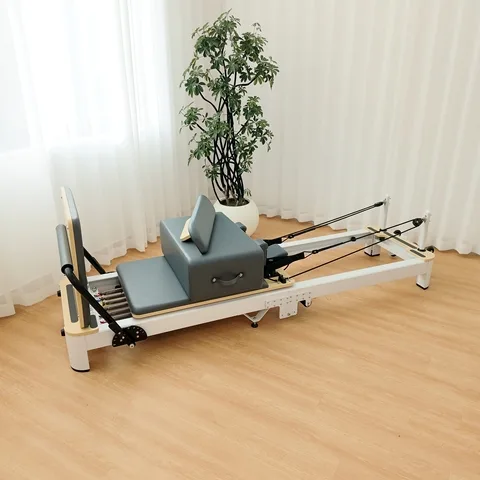 vimora reformer aluminum folding white 06.webp Vimora aluminum-frame white folding Pilates reformer, for professional studio use